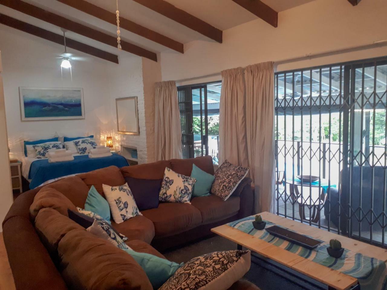 Umtamvuna View Cabanas Port Edward Exterior foto