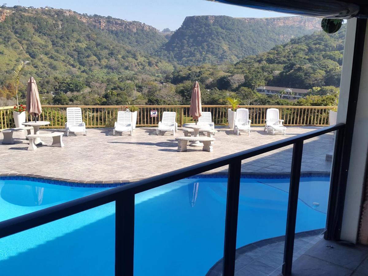 Umtamvuna View Cabanas Port Edward Exterior foto